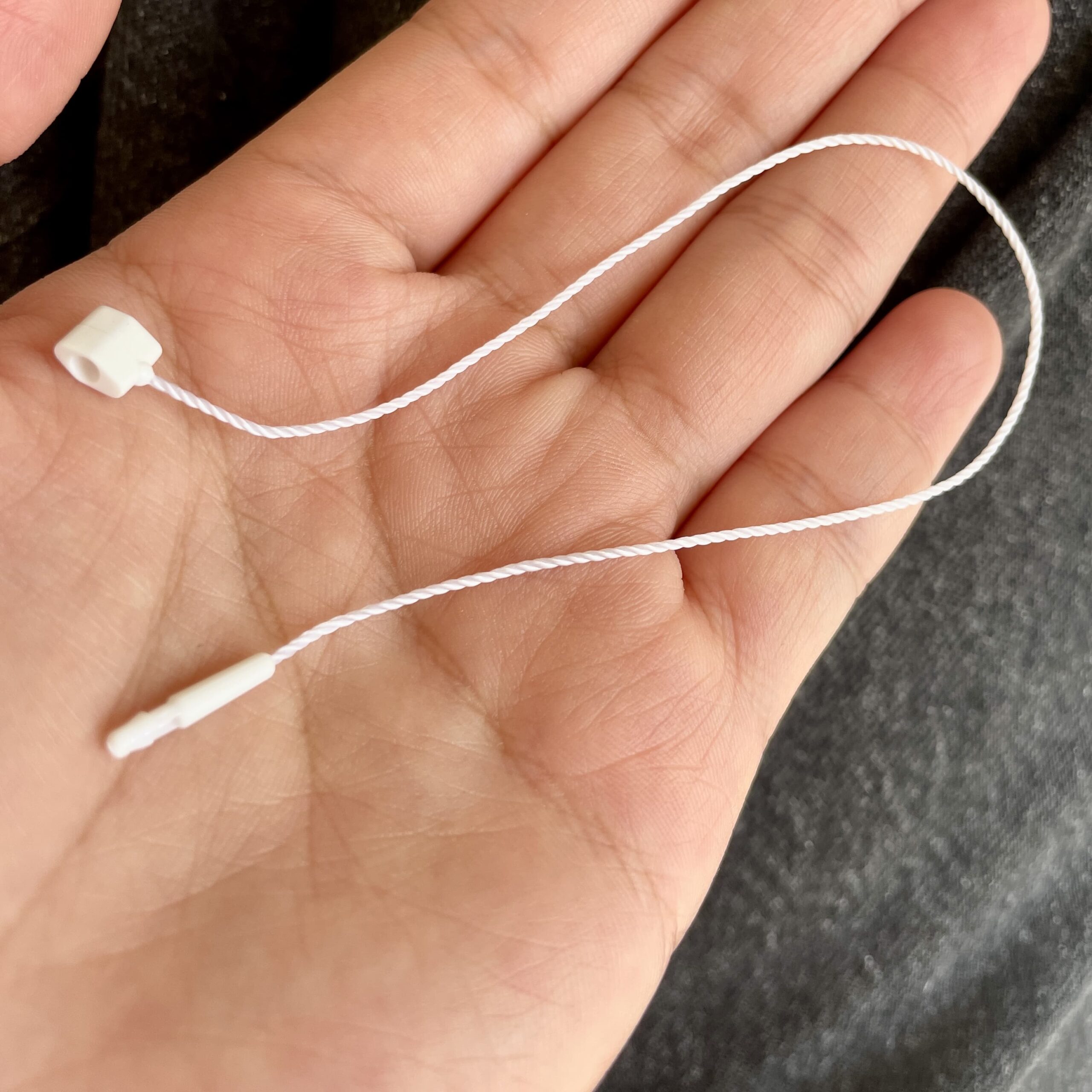 custom fashion tag string (24)