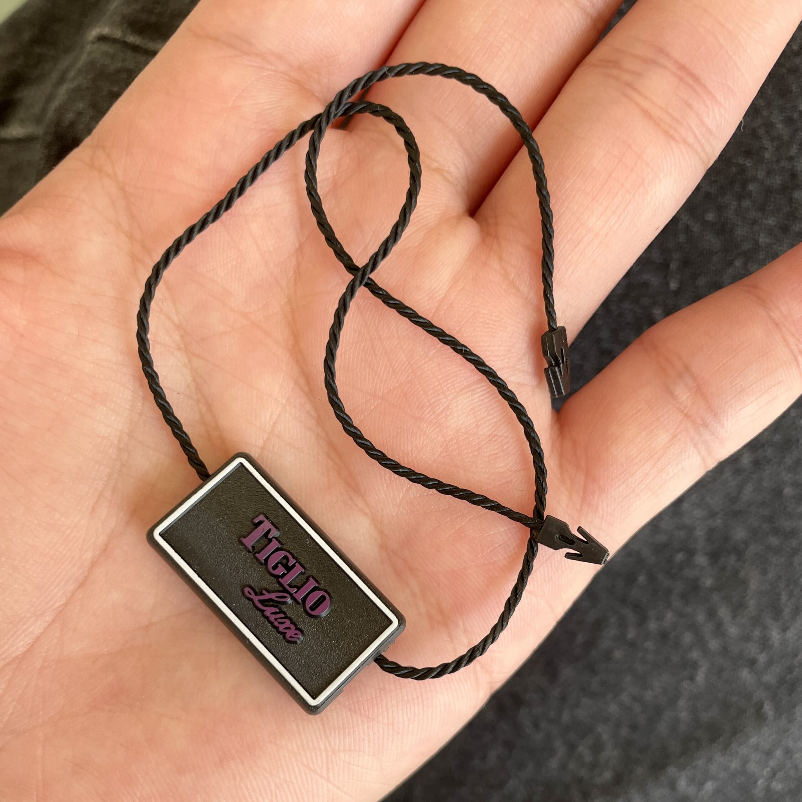 custom fashion tag string (40)