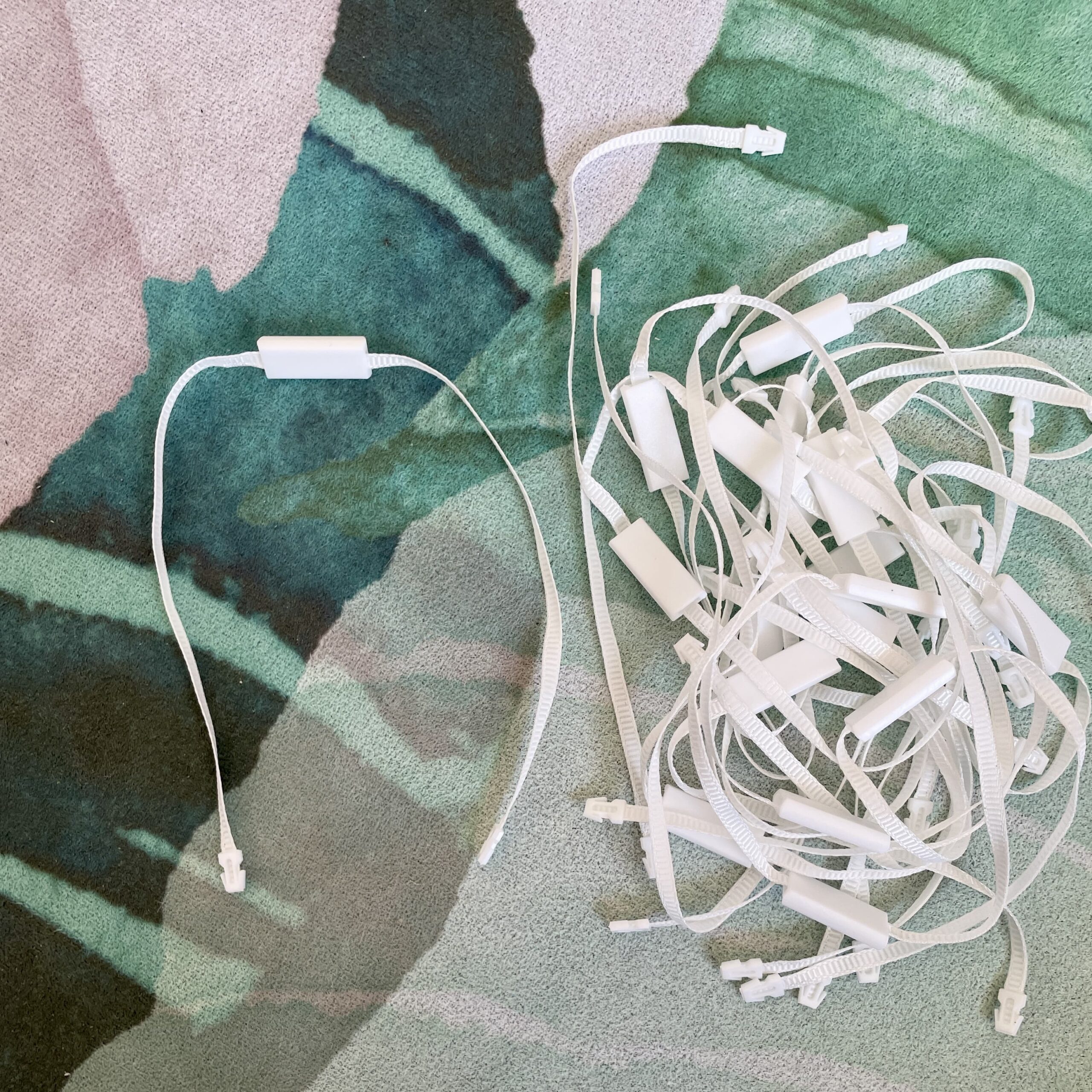 custom fashion tag string