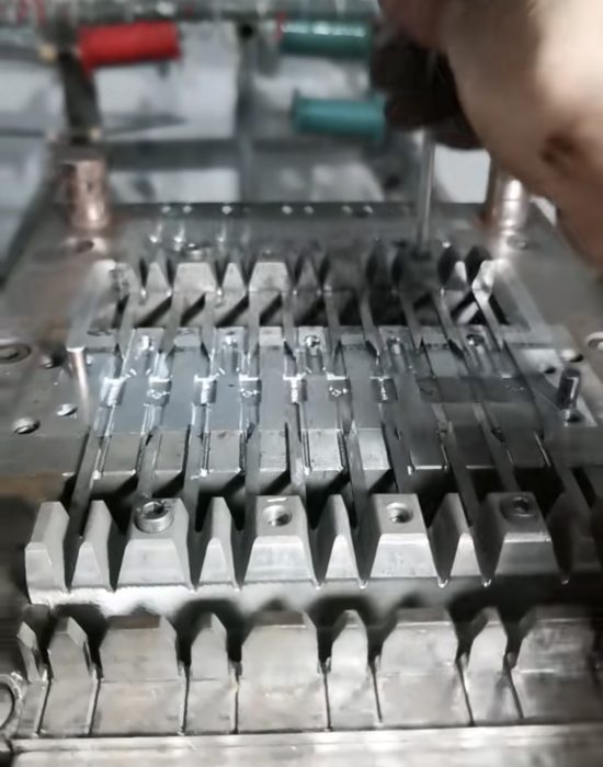 mould opening mould opening